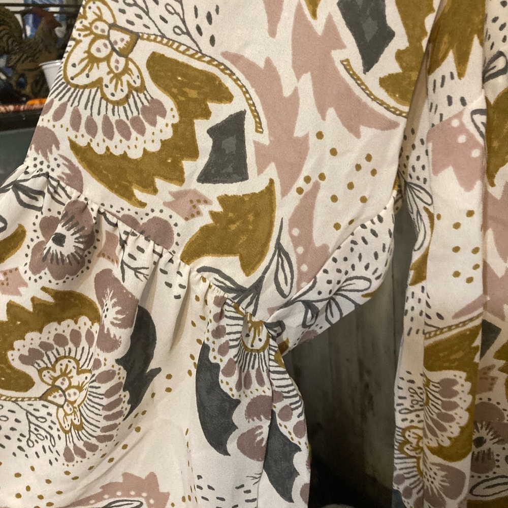 Blouse - Picture 3 of 4